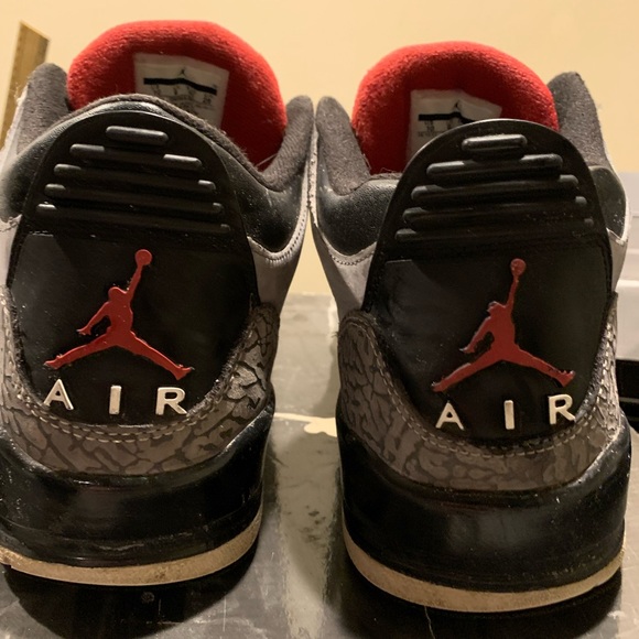 Jordan 3 Stealth - Picture 2 of 5